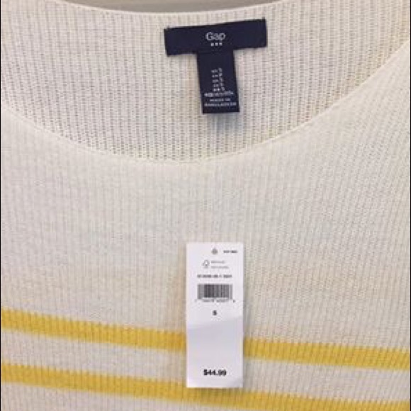 New yellow and white stripe knit sweater - Picture 2 of 4